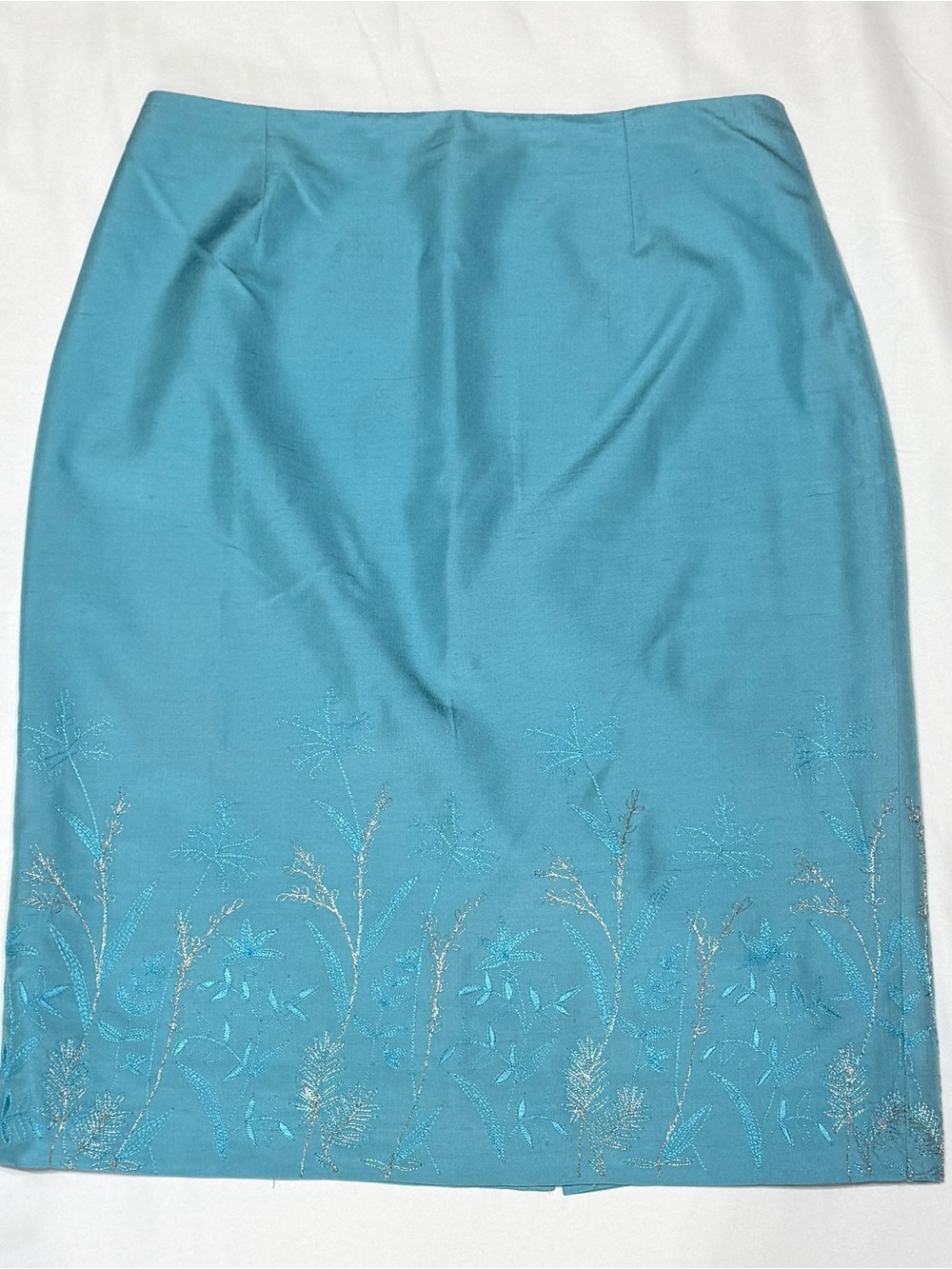Vintage Dana Buchman 100% Silk Teal Pencil Skirt with Embroidered Hem